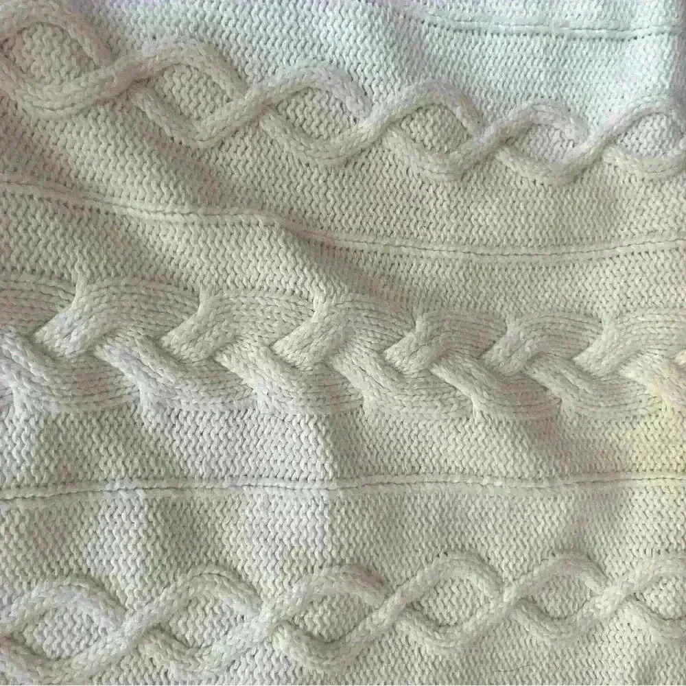 Cable knit lumbar Throw pillow